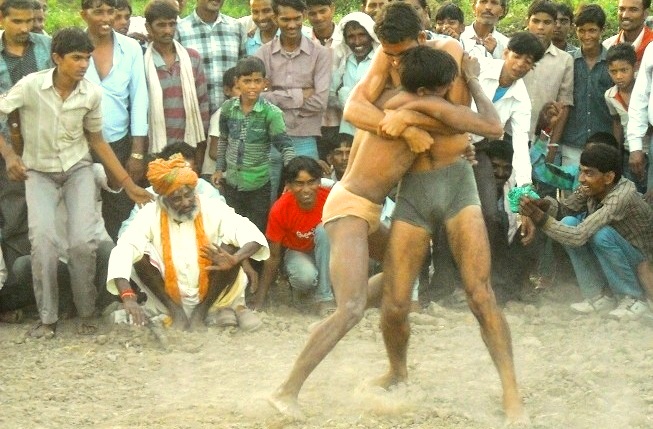 गुदड़ी मेला कुस्ती